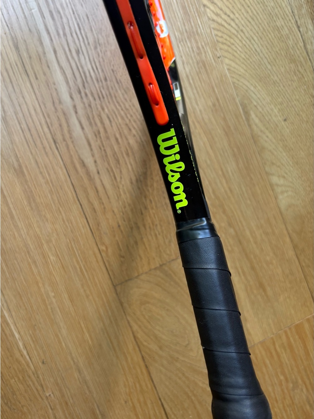 Wilson Burn 19” Junior Tennis Racquet — Black and Orange Frame - Picture 3 of 5